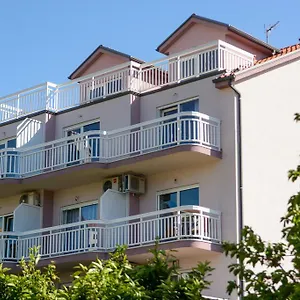  Apartament Mm