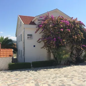  Apartament Suz-ana